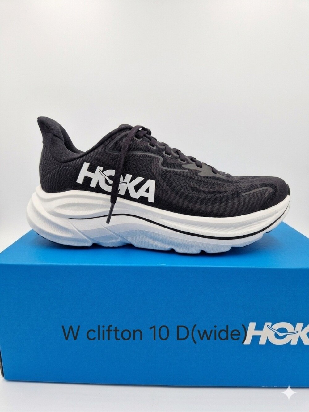 Hoka Womans Running Shoe - Black/White